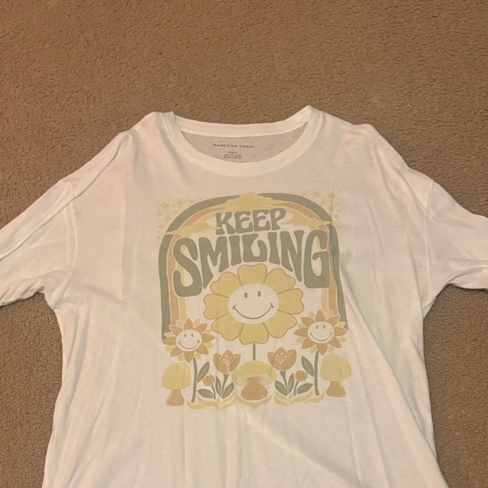 American Eagle Outfitters White 'Keep Smiling' Tee